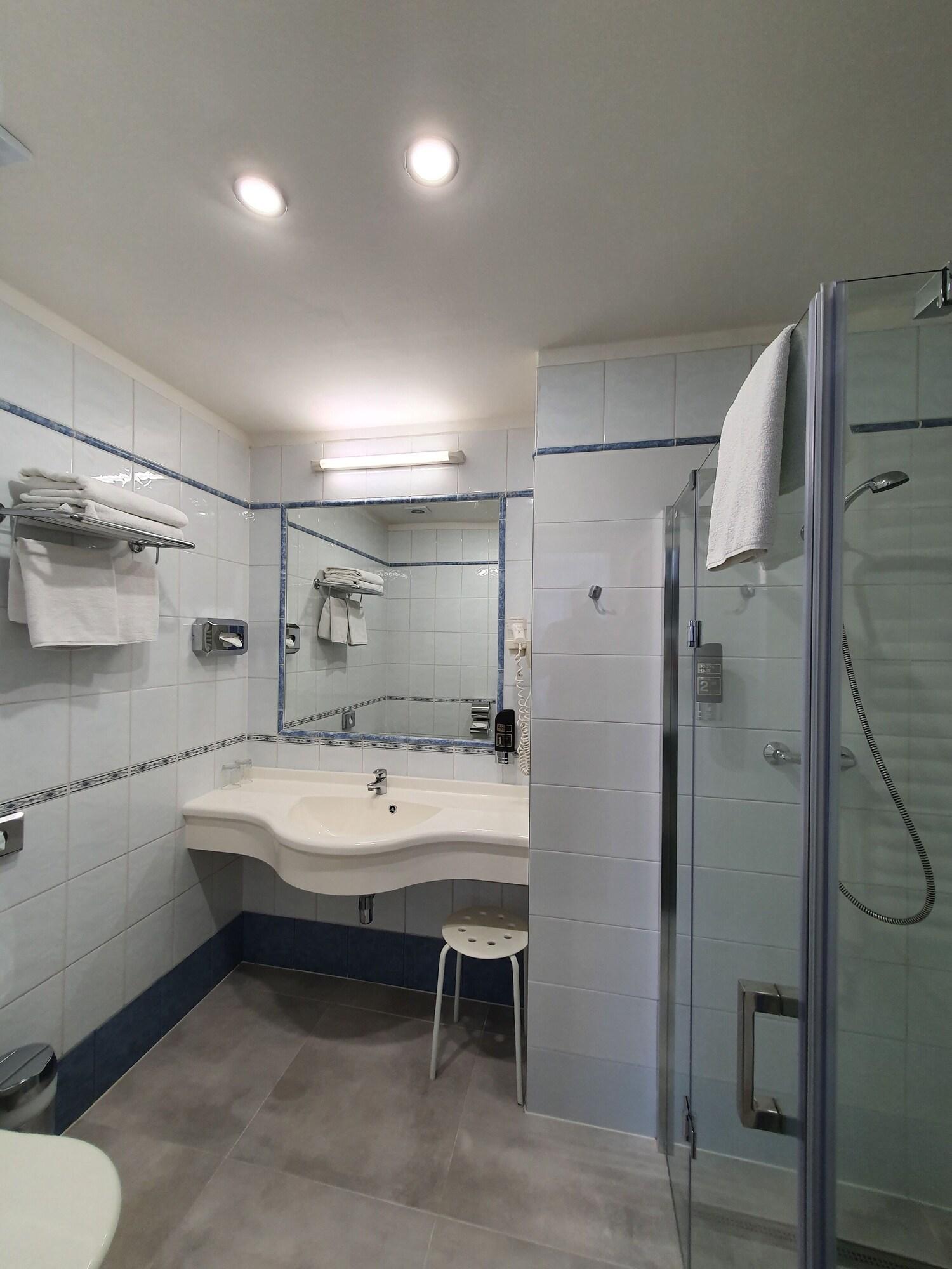 Otel Machova 3*