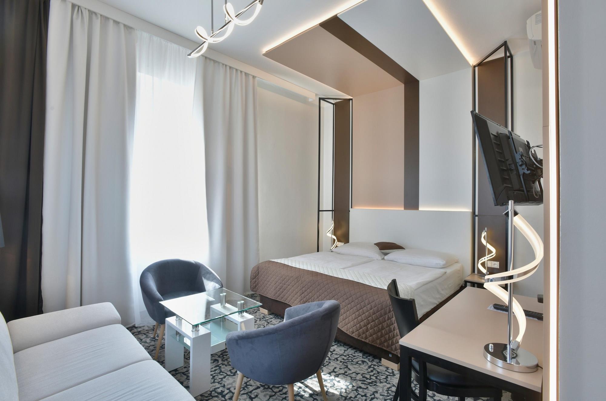 Otel Machova