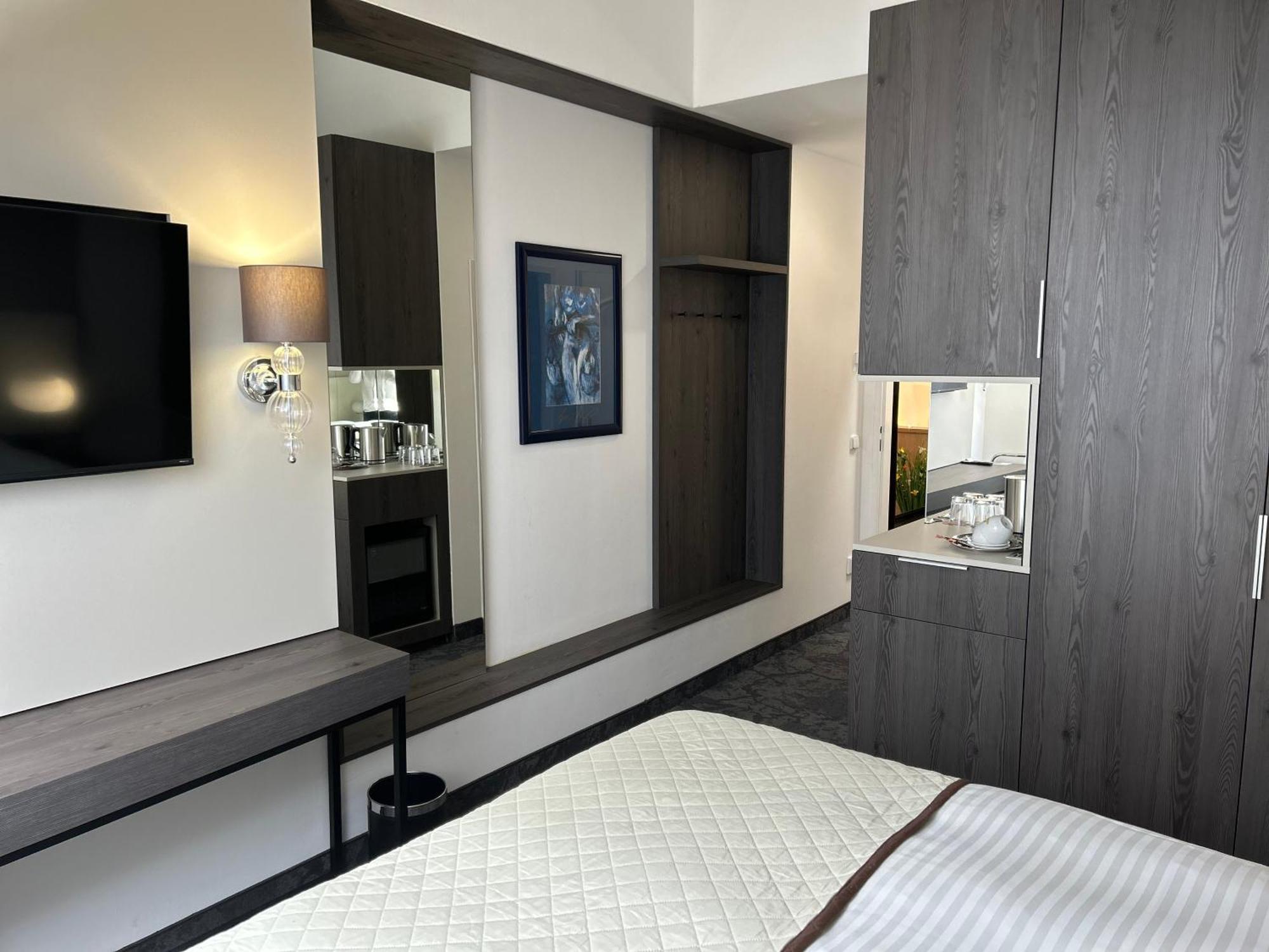 Otel Machova