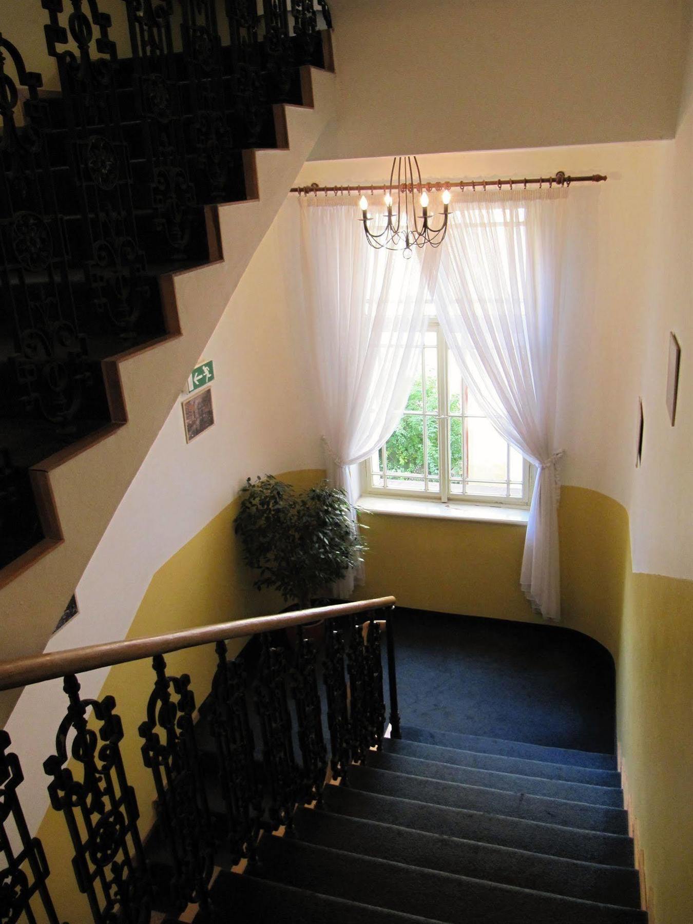 Otel Machova Prag